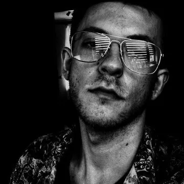 Damian – autor opinii o współpracy z Brave New